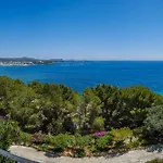 Shangri-la Villa