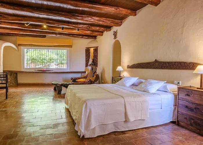 Villa Shangri-la Santa Eularia des Riu