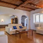 Shangri-la Santa Eulária des Riu