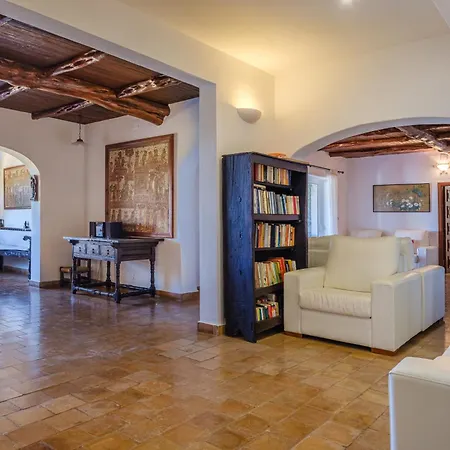 Shangri-la Villa