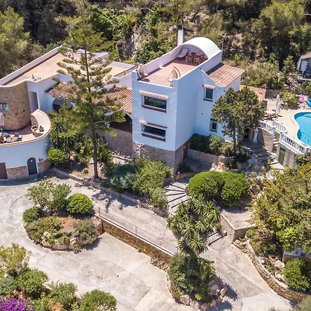 Shangri-la Villa *
