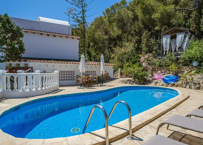 Shangri-la Villa Santa Eulària des Riu