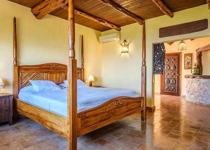 Shangri-la * سانتا أيُلاريا ذيس ريو